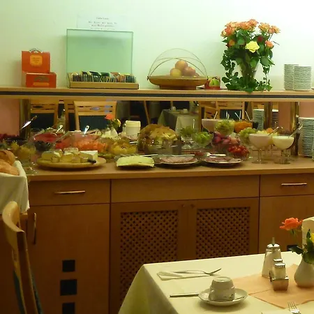 Moeve Garni 3* Lindau