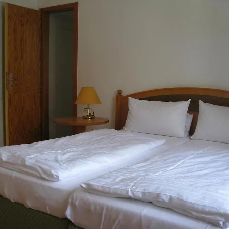 Moeve Garni Hotel